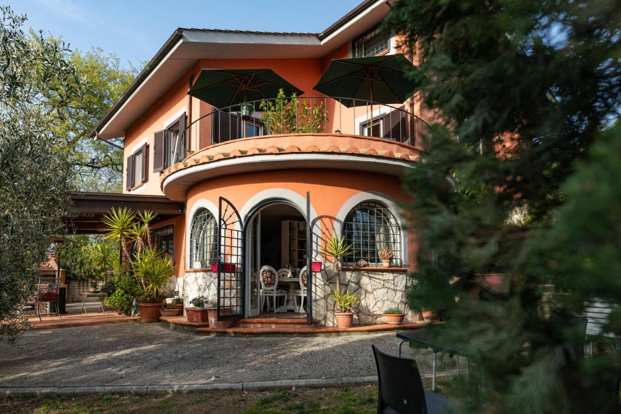 La Tana Delle Stelle B&B Di Charme E Relax Fara in Sabina Eksteriør bilde